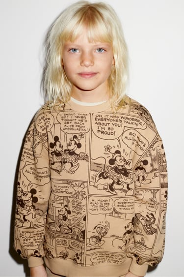 Image 0 of MINNIE AND MICKEY MOUSE COMIC © DISNEY SWEATSHIRT from Zara