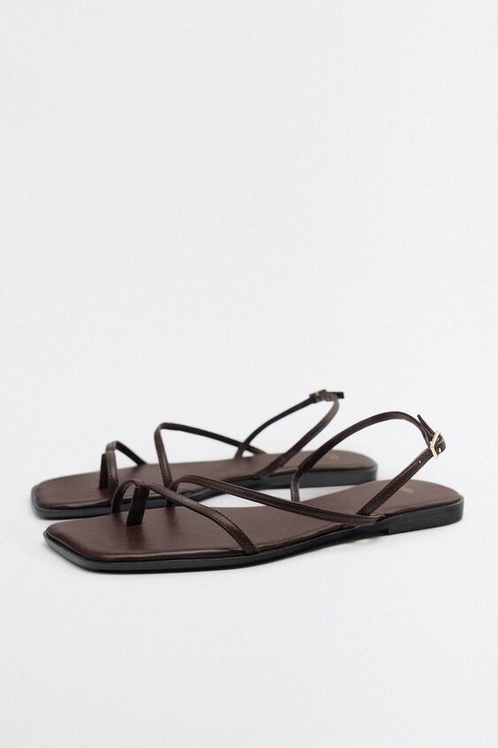 zara.com | Flat Leather Slider Sandals