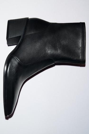 Image 0 of HEELED LEATHER ANKLE BOOTS from Zara