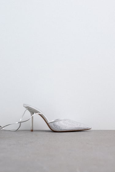ภาพ 0 จาก รองเท้าส้นสูงผูกเชือกแต่งเม็ดแวววาว จาก Zara