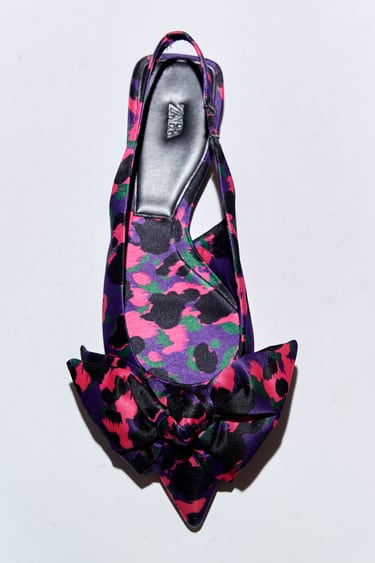Image 0 of FLOWER FLAT SLINGBACKS from Zara