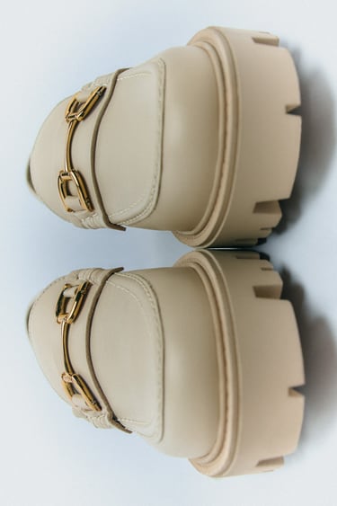 Image 0 of LUG SOLE LEATHER LOAFERS from Zara