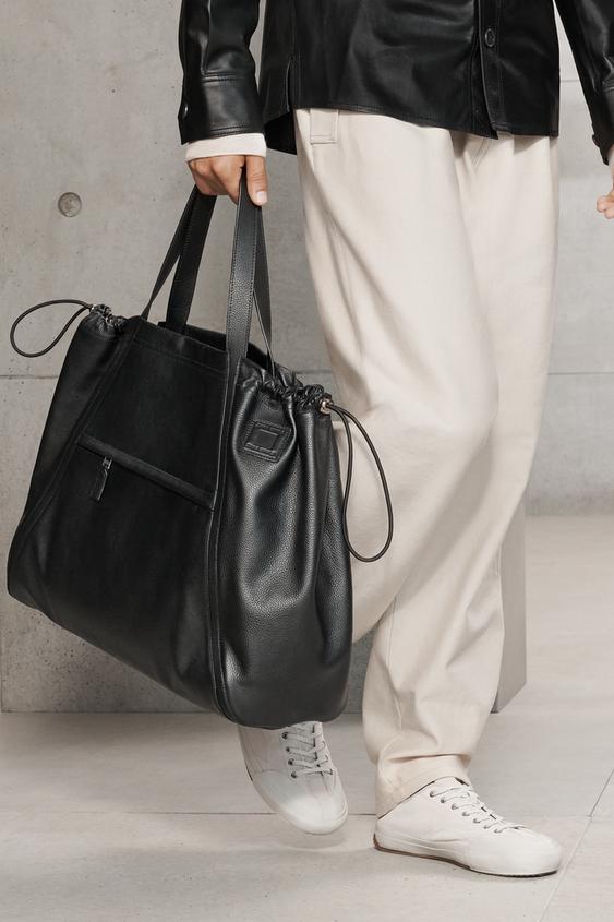 美品 Zara メンズボディーバック 美品 Zara メンズボディーバック