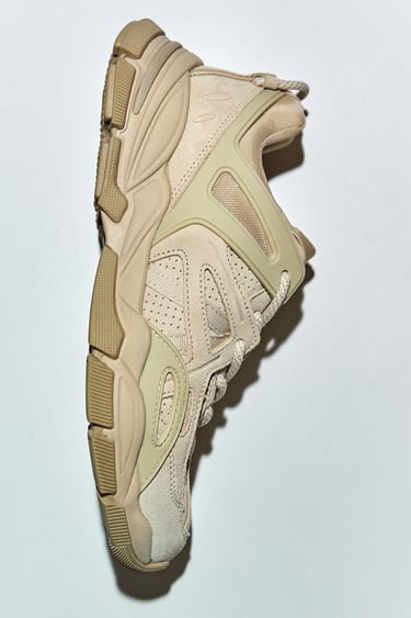 Image 0 of COMBINED RUNNING TRAINERS from Zara