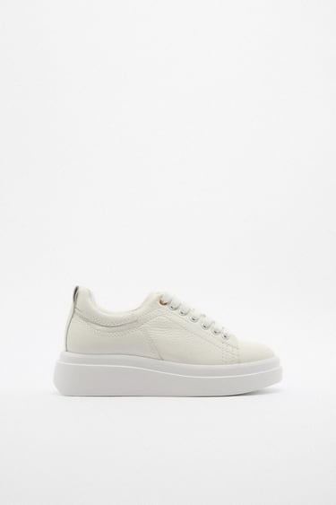 Image 0 of ATHLETIC LEATHER SNEAKERS from Zara