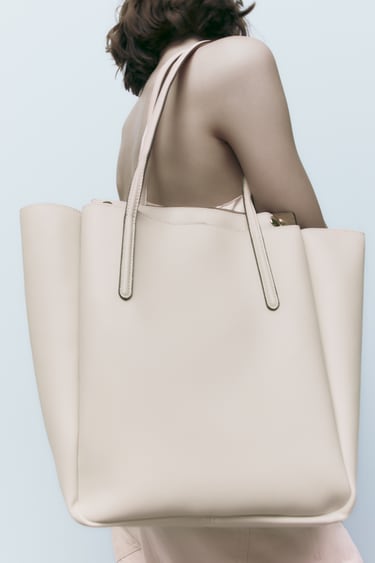 Image 0 of TOTE BAG from Zara