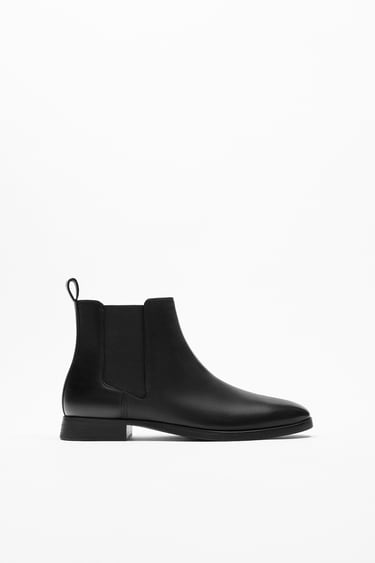 Image 0 of LEATHER ANKLE BOOTS from Zara