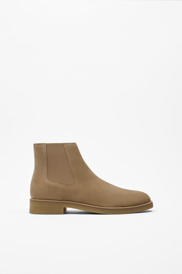 Image 0 of SPLIT SUEDE LEATHER ANKLE BOOTS from Zara