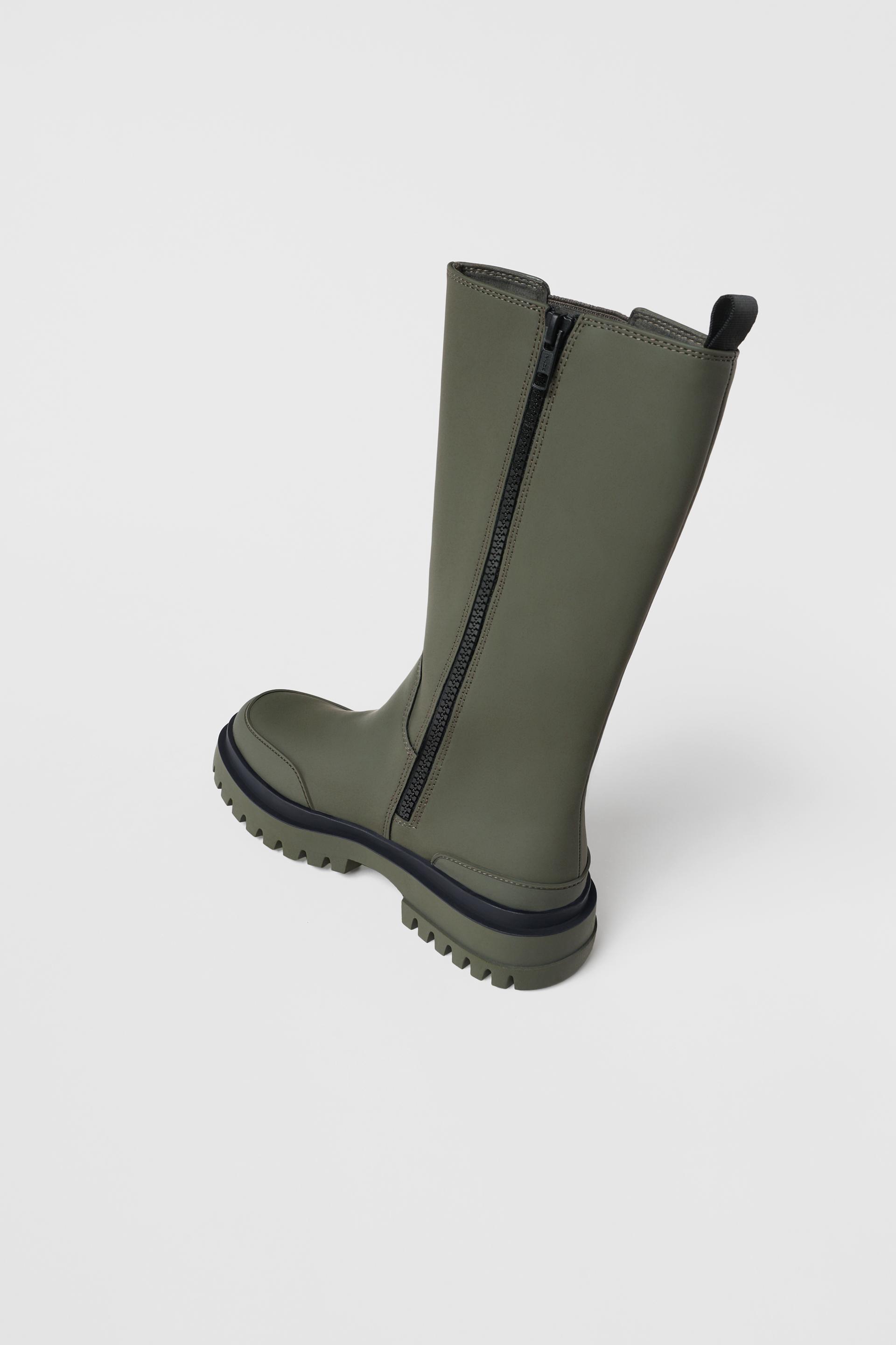 KIDS/ GEWAXTE LAARZEN MET TRACKZOOL - Groen | ZARA Nederland / Netherlands