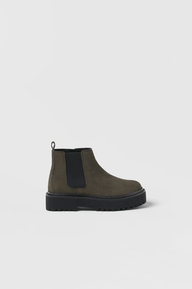 Image 0 of KIDS/ LEATHER ANKLE BOOTS WITH ELASTIC SIDE GORES from Zara
