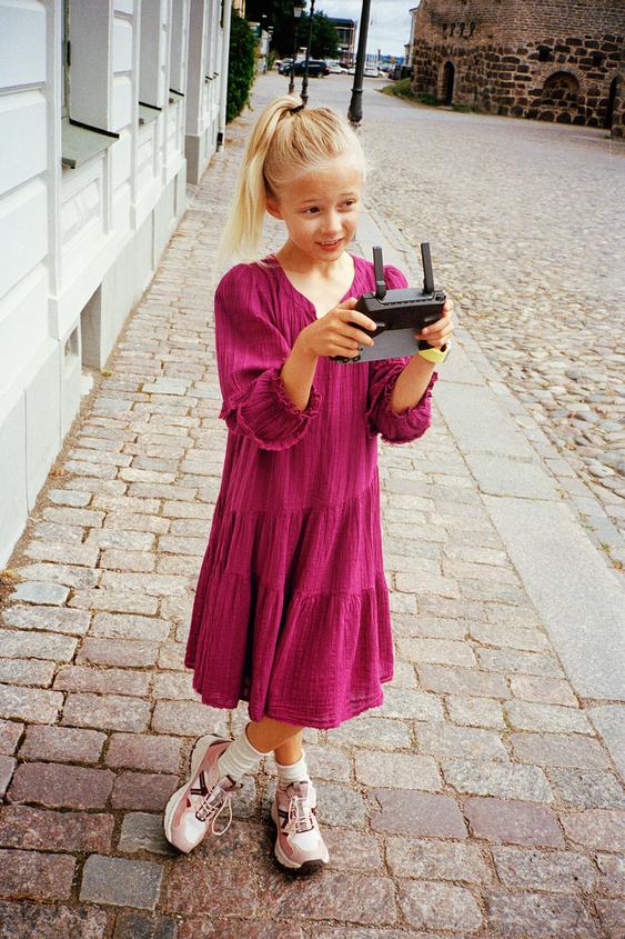 ザラ Zara キッズ スニーカー ベビー服 子供服 男の子 靴16cm 人気の雑貨がズラリ スニーカー ザラ Zara キッズ スニーカー ベビー服 子供服 男の子 靴16cm 人気の雑貨がズラリ スニーカー