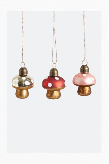 Image 0 of MUSHROOM CHRISTMAS ORNAMENTS (PACK OF 3) from Zara