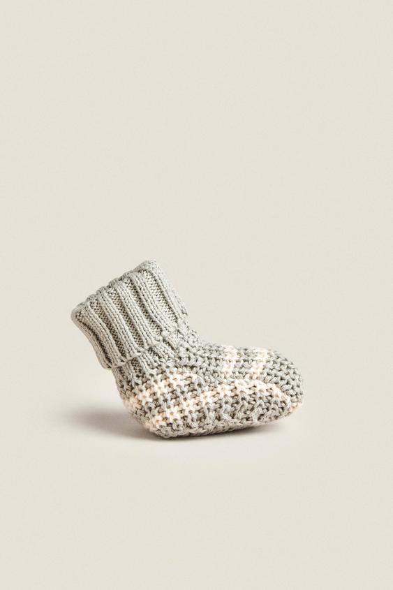Chaussons Bebe Tricot Rayures Ecru Vert Zara Belgique Belgium Chaussons Bebe Tricot Rayures Ecru Vert Zara Belgique Belgium