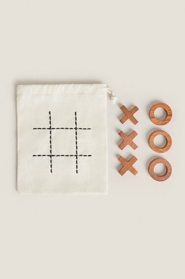 WOODEN TIC-TAC-TOE GAME