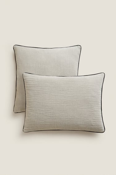 Image 0 of THROW PILLOW COVER WITH TRIM from Zara