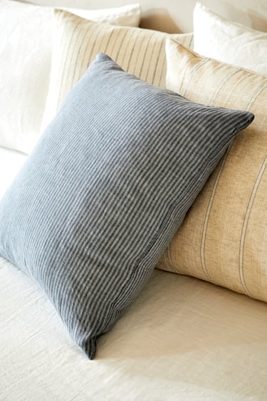Image 0 of STRIPED LINEN THROW PILLOW COVER from Zara