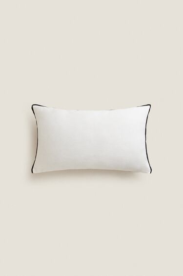 Image 0 of THROW PILLOW COVER WITH CONTRAST EDGE from Zara
