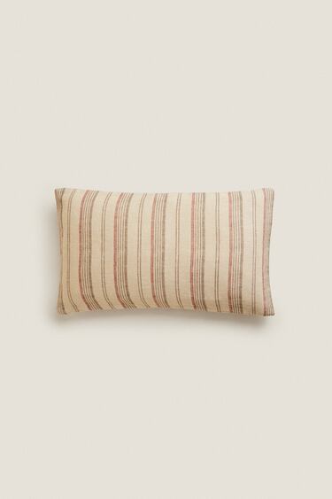 Image 0 of STRIPED PRINT CUSHION COVER from Zara