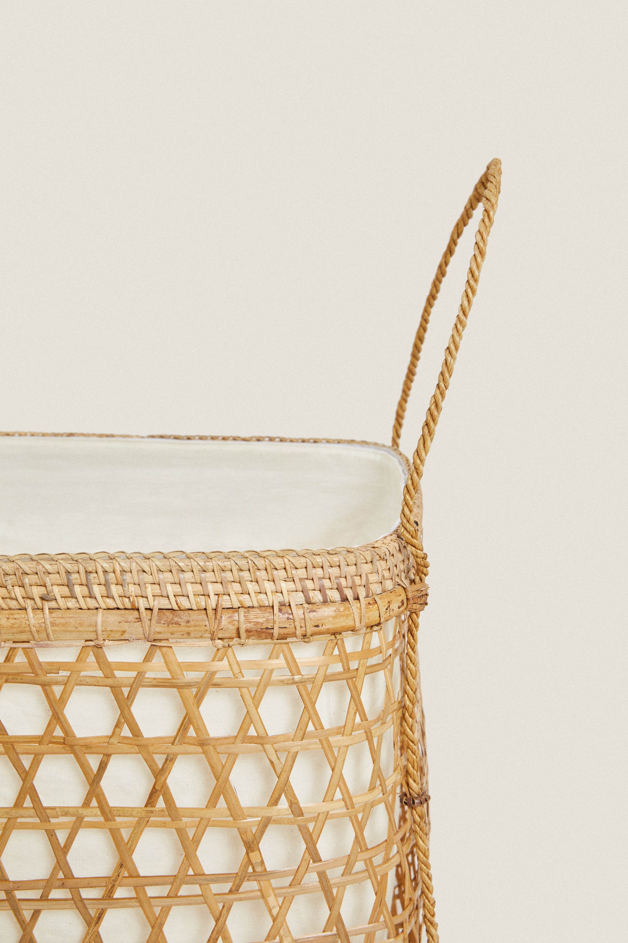 BAMBOO BASKET WITH HANDLES