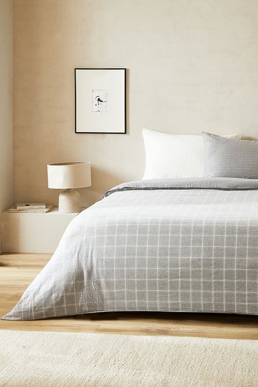 Image 0 of CHECK AND STRIPED FLANNEL SHEETS from Zara