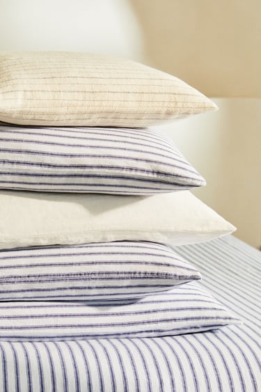 Image 0 of STRIPED WASHED LINEN COTTON SHEETS from Zara
