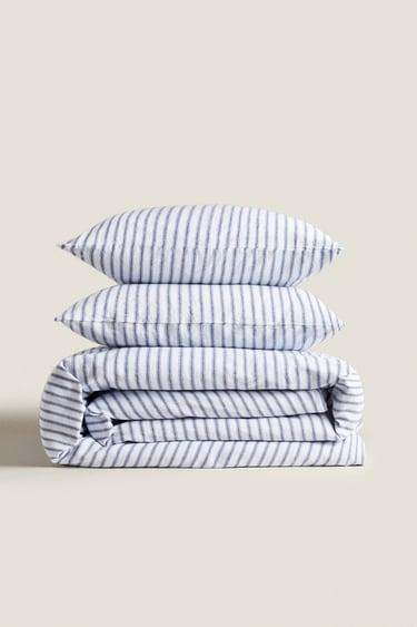Image 0 of STRIPED WASHED LINEN COTTON SHEETS from Zara
