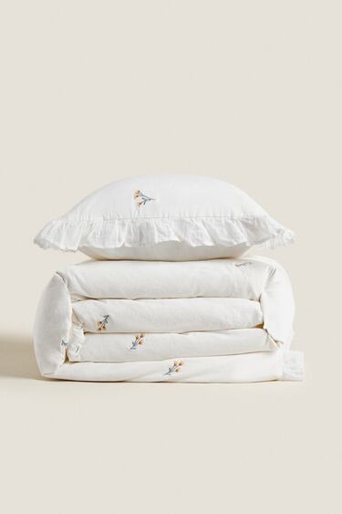 EMBROIDERED LINEN AND COTTON BEDSPREAD