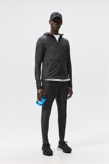 Image 0 of TECHNICAL TRACKSUIT from Zara