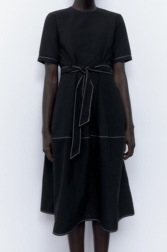 DRESS WITH CONTRASTING TOPSTITCHING 