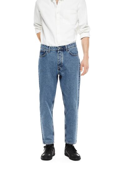 Image 0 of CARROT-FIT JEANS from Zara