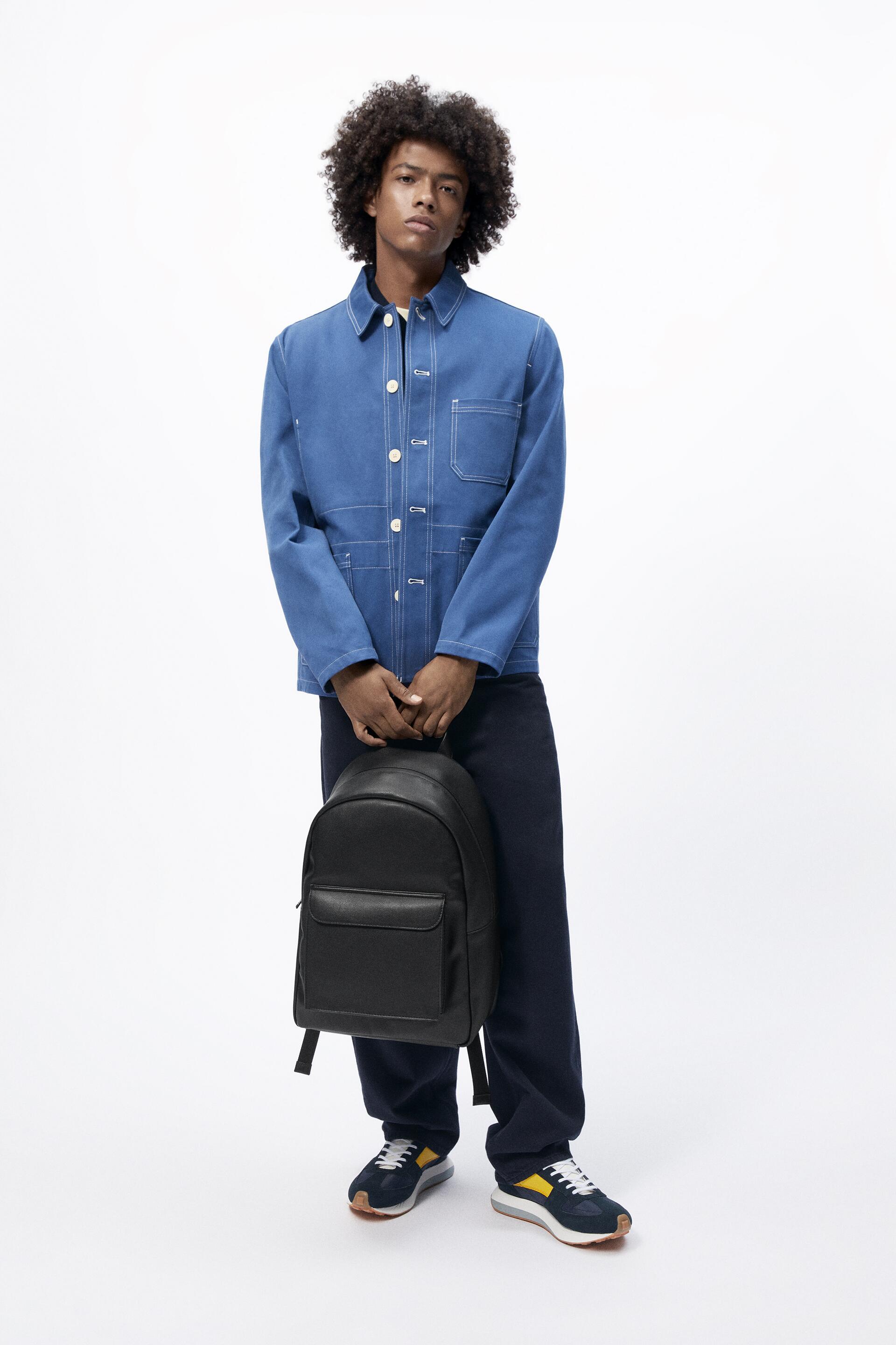 BACKPACK WITH FOLDOVER FLAP - Black 