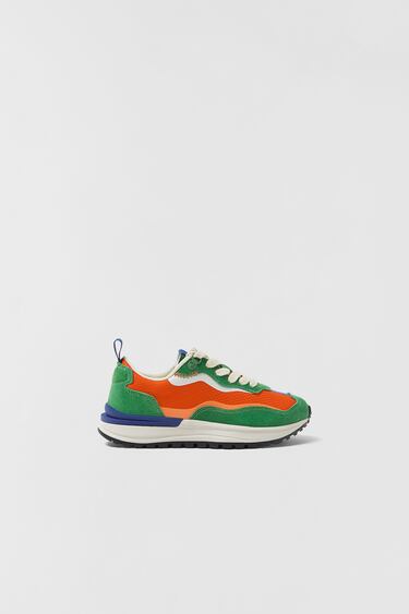 Image 0 of KIDS/ CONTRAST RUNNING TRAINERS from Zara