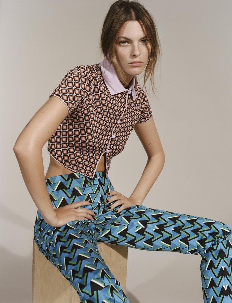 GEOMETRIC PRINT MINI FLARE PANTS