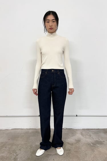 Image 0 of BASIC KNIT SWEATER WITH A HIGH NECK from Zara