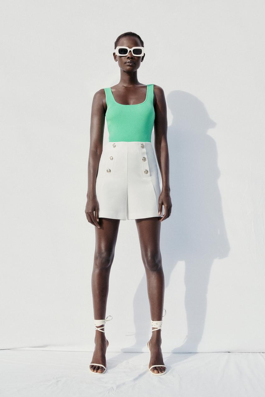 BERMUDA SHORTS WITH GOLDEN BUTTONS Oyster White ZARA Thailand