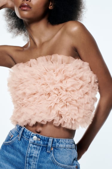 KNIT TOP WITH TULLE