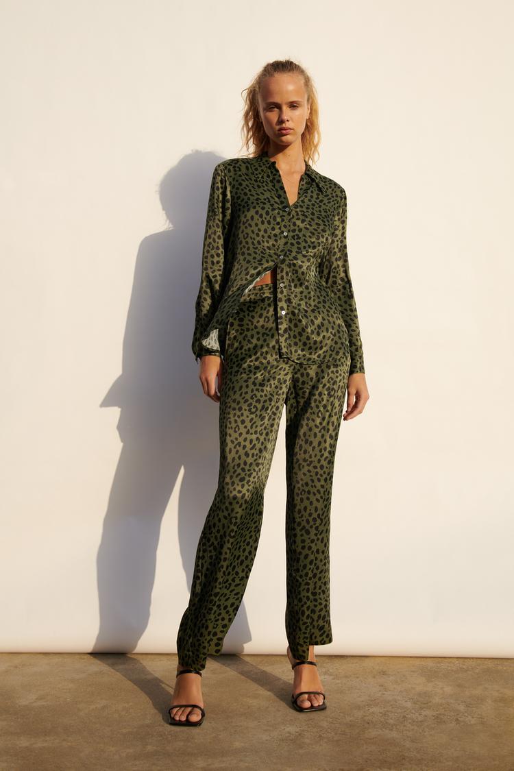 Εικόνα 0 του ΡΙΧΤΟ ΠΑΝΤΕΛΟΝΙ ANIMAL PRINT από Zara