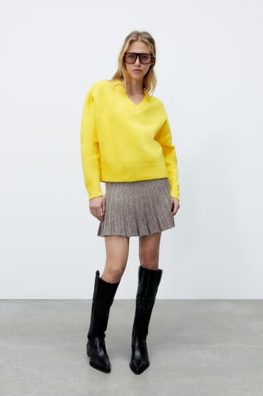Image 0 of SOFT KNIT SWEATER from Zara