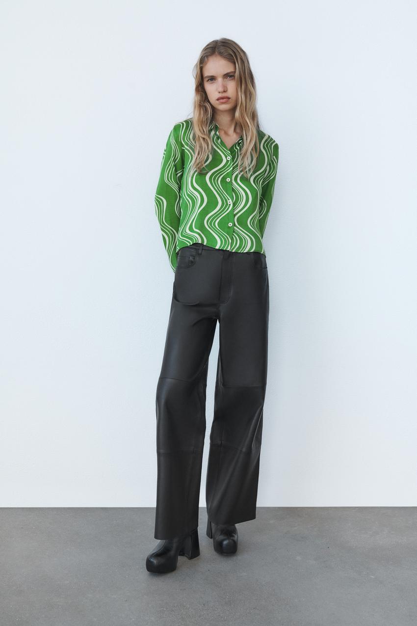 BLUSA SATINADA ESTAMPADA Verde ZARA Espana