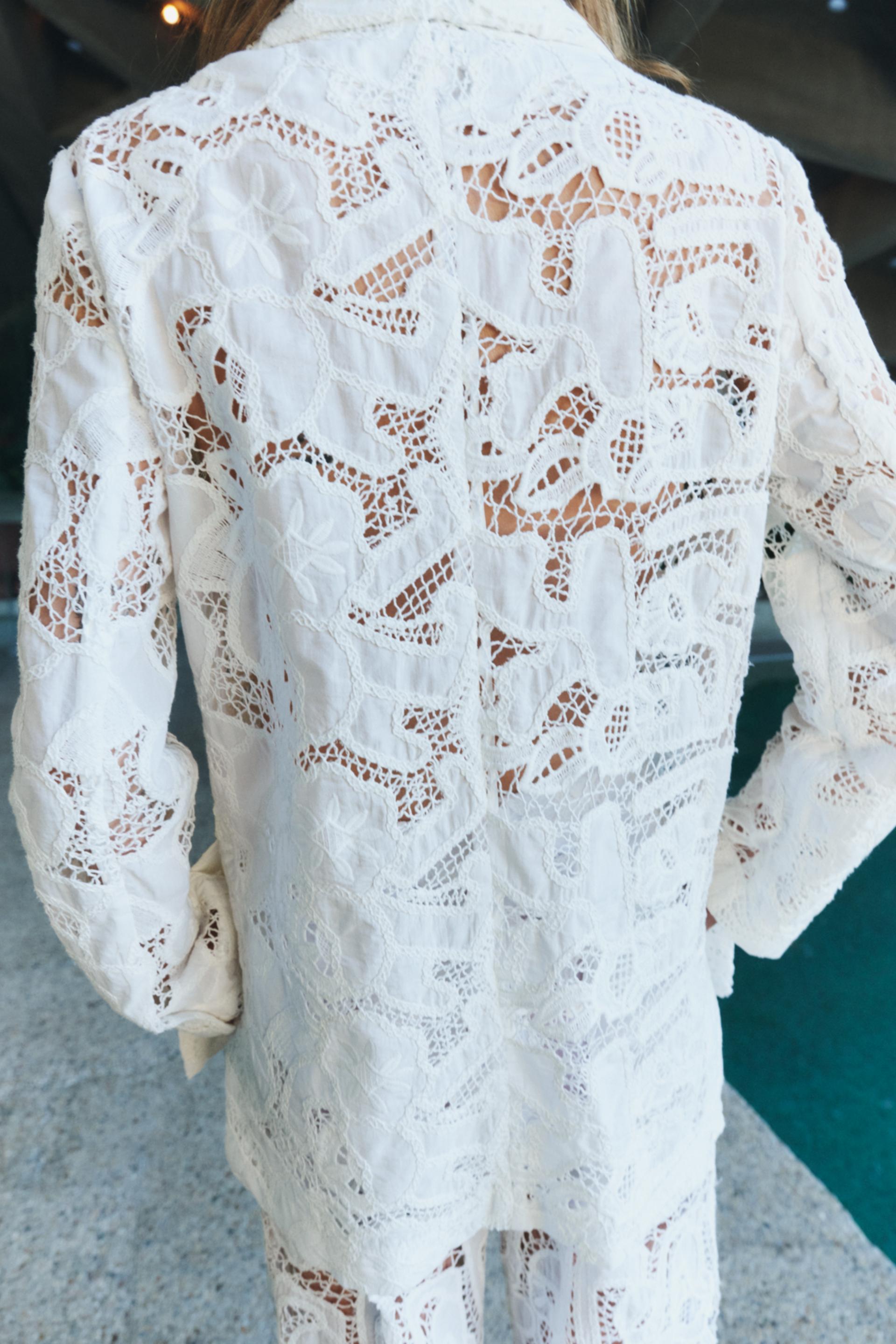 BLAZER CRUZADA ENCAJE - Blanco | ZARA México