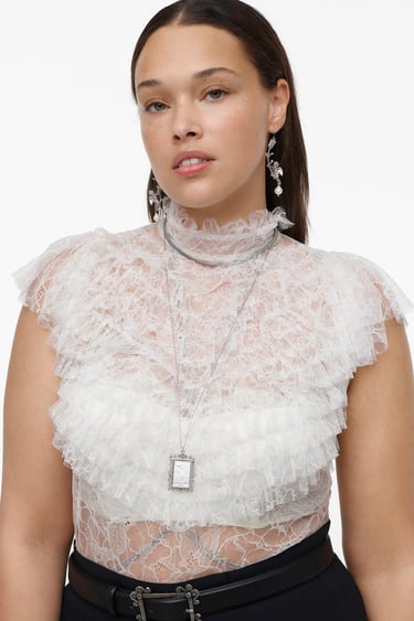 RUFFLED LACE TOP LIMITED EDITION