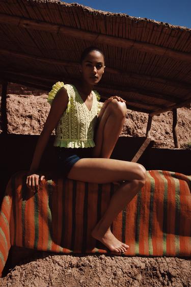 TOP CROCHET FLORES - Crudo | ZARA Chile