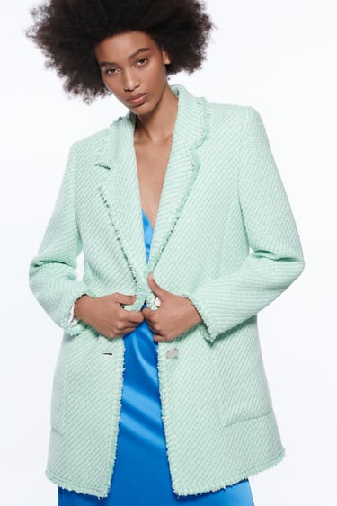 STRUCTURED COAT WITH FRAYED EDGES