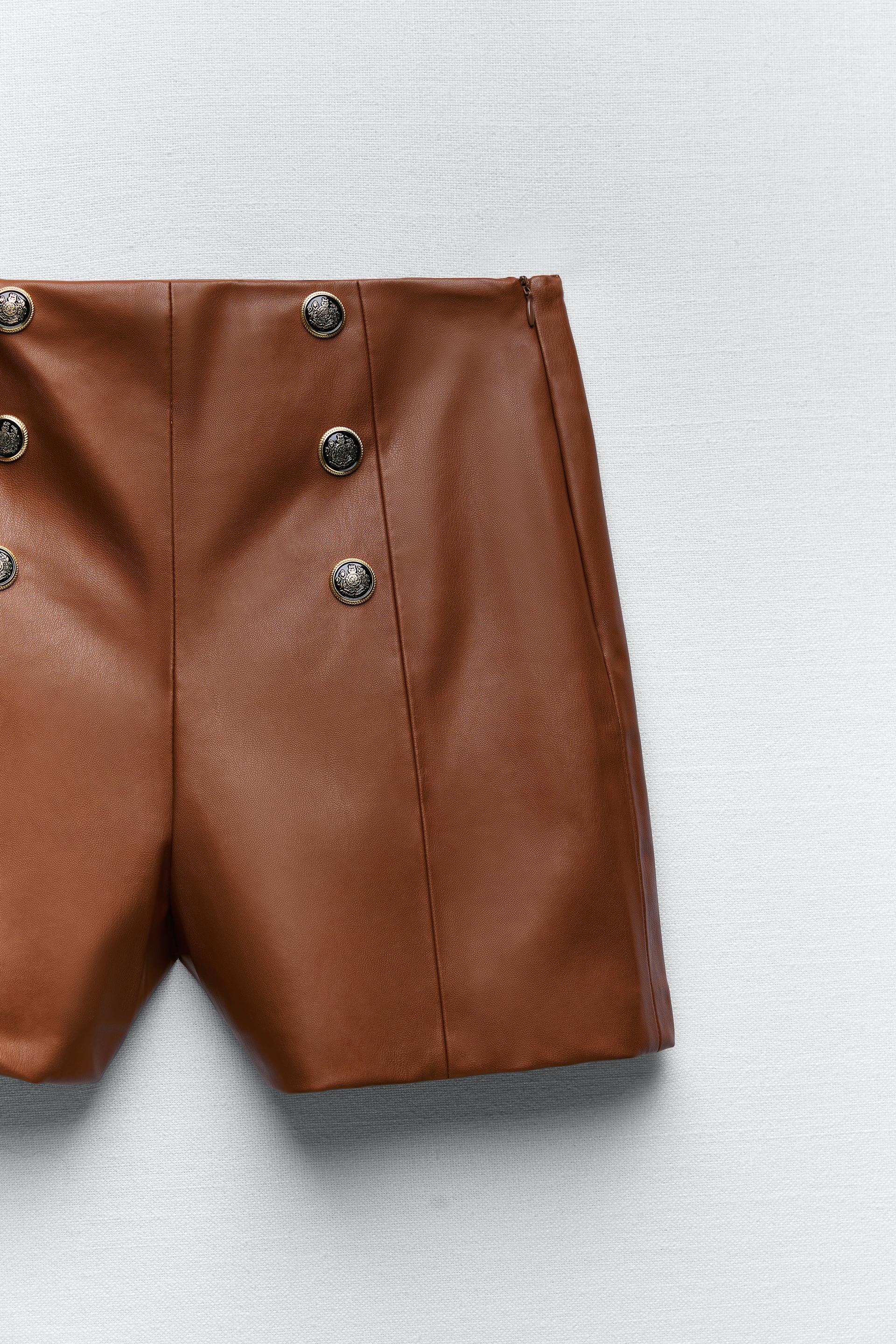 BERMUDA CON BOTTONI EFFETTO PELLE - Nero | ZARA Italia / Italy