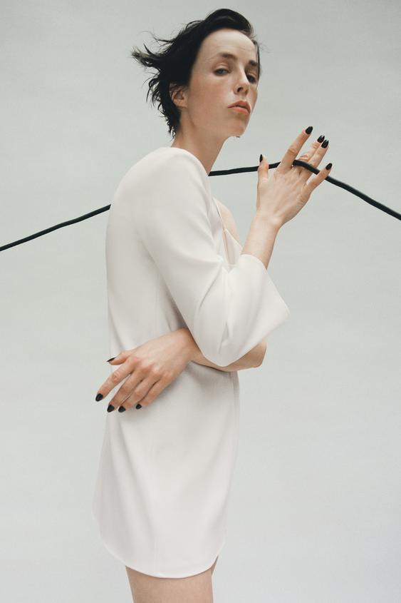 ショート アシンメトリー ワンピース オフホワイト Zara Japan 日本 ショート アシンメトリー ワンピース オフホワイト Zara Japan 日本