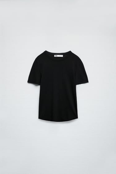 Image 0 of BASIC EXTRA-FINE KNIT TOP from Zara