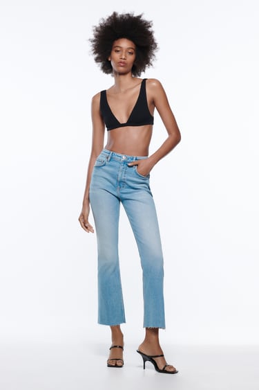 CROPPED FLARED JEANS