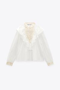 BLUSA PLUMETI ENCAJE - Blanco roto | ZARA España
