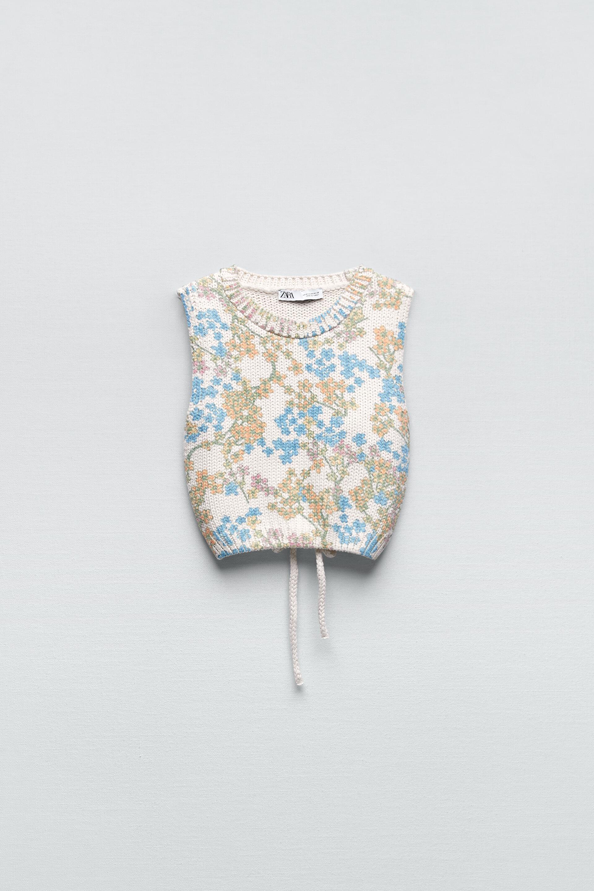 FLORAL JACQUARD KNIT TOP - only one 