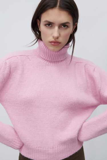KNIT SWEATER WITH GATHERED SHOULDERS